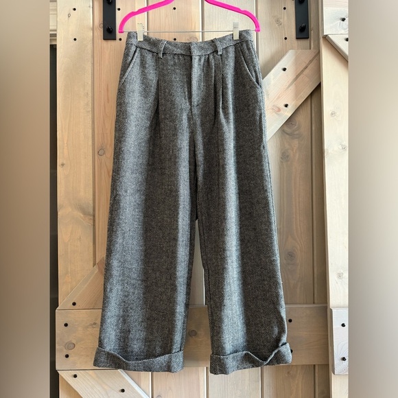 NWT Elle Grey Herringbone Cuffed Trouser - Picture 3 of 9